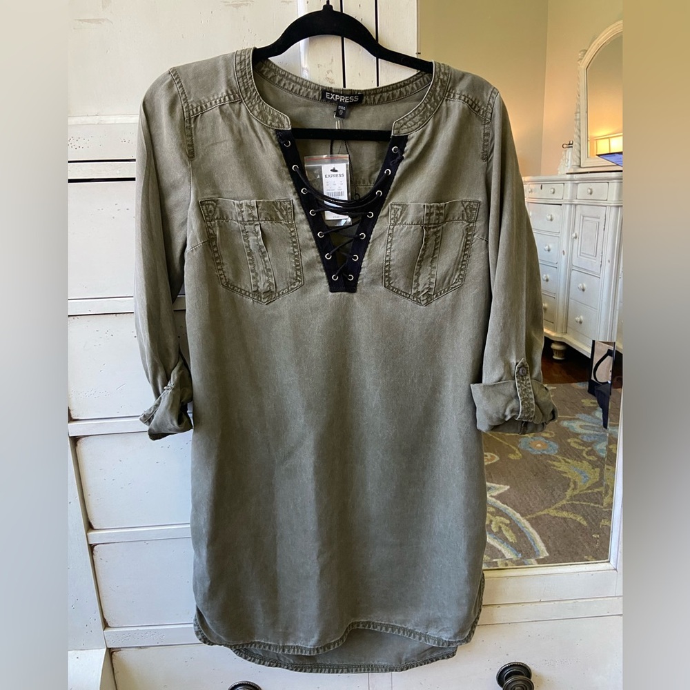 Olive green and black dress. Size XS, brand new with tags still on.